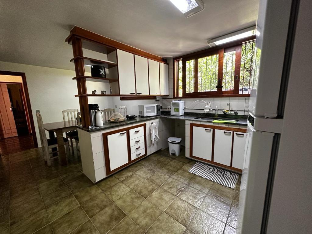 Petrópolis Village Hostel מראה חיצוני תמונה